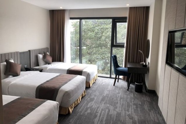 Phòng Deluxe Triple With City View